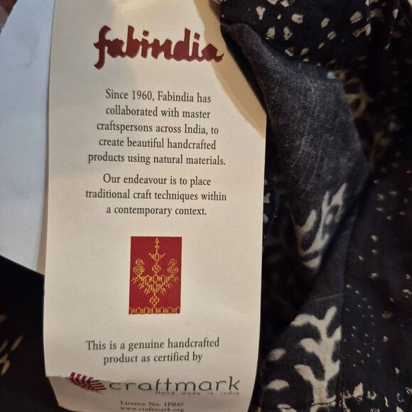 Fabindia Women's Black Cotton Kurta NEW - Picture 14 of 16